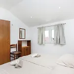 Beautiful In Apartamento Crikvenica