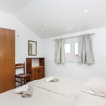 Cozy In With Wifi Apartment Crikvenica